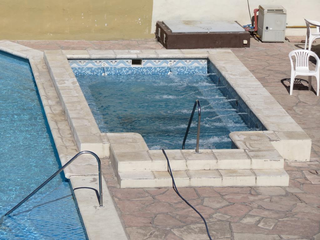 Hotel Arenales Villa Carlos Paz Eksteriør bilde