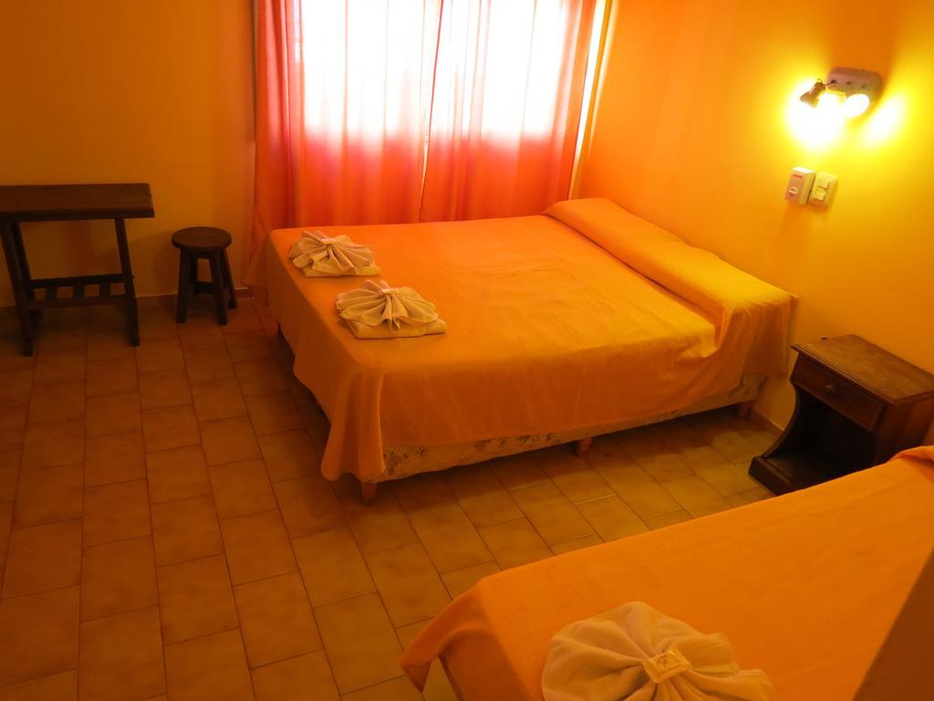 Hotel Arenales Villa Carlos Paz Rom bilde
